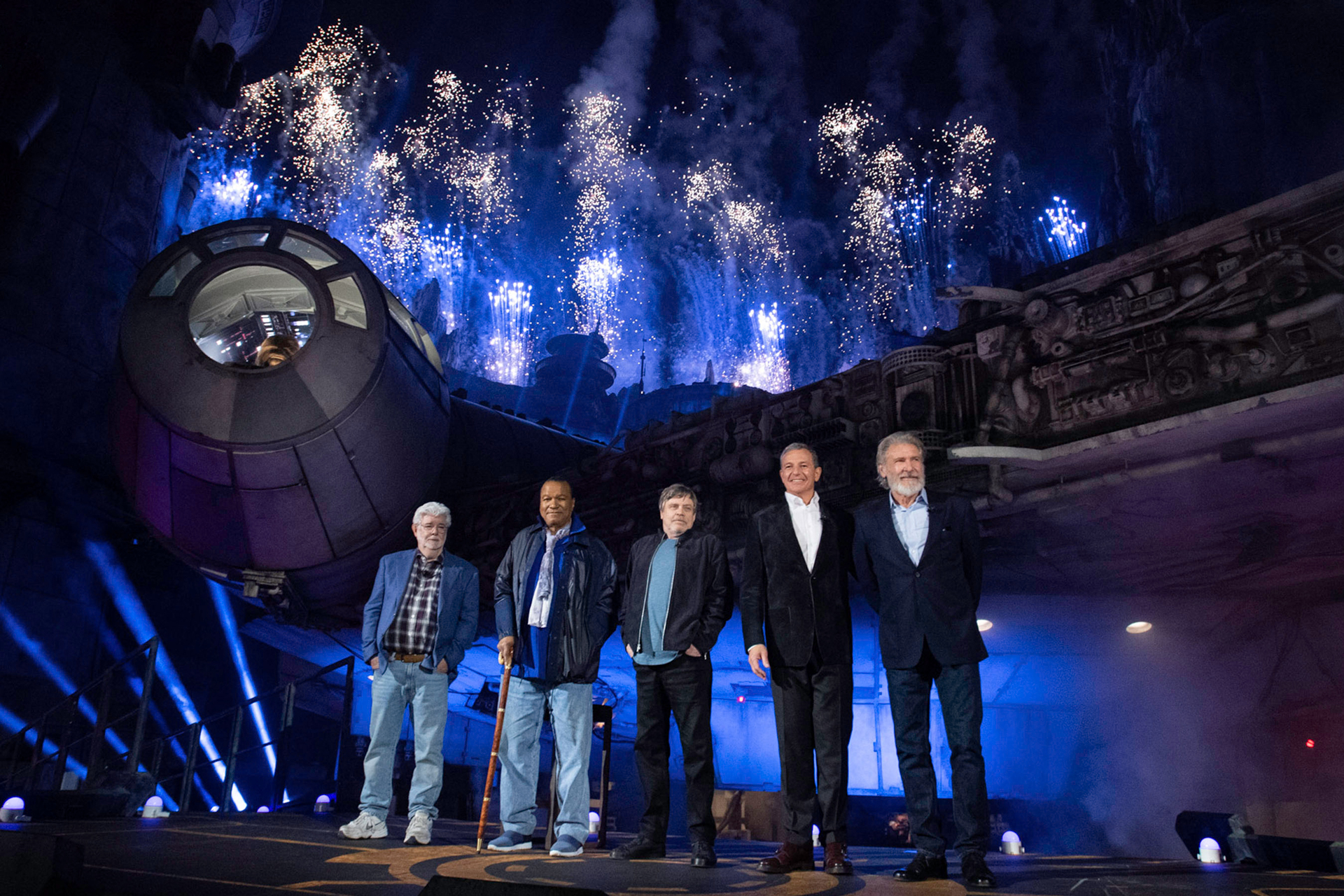 Star Wars: Galaxy's Edge is Dedicated at Disneyland Park - The