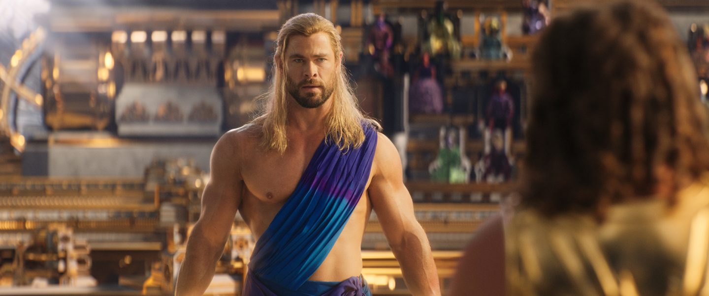 “Thor: Amor e Trovão” bate US$ 303 milhões na bilheteria mundial