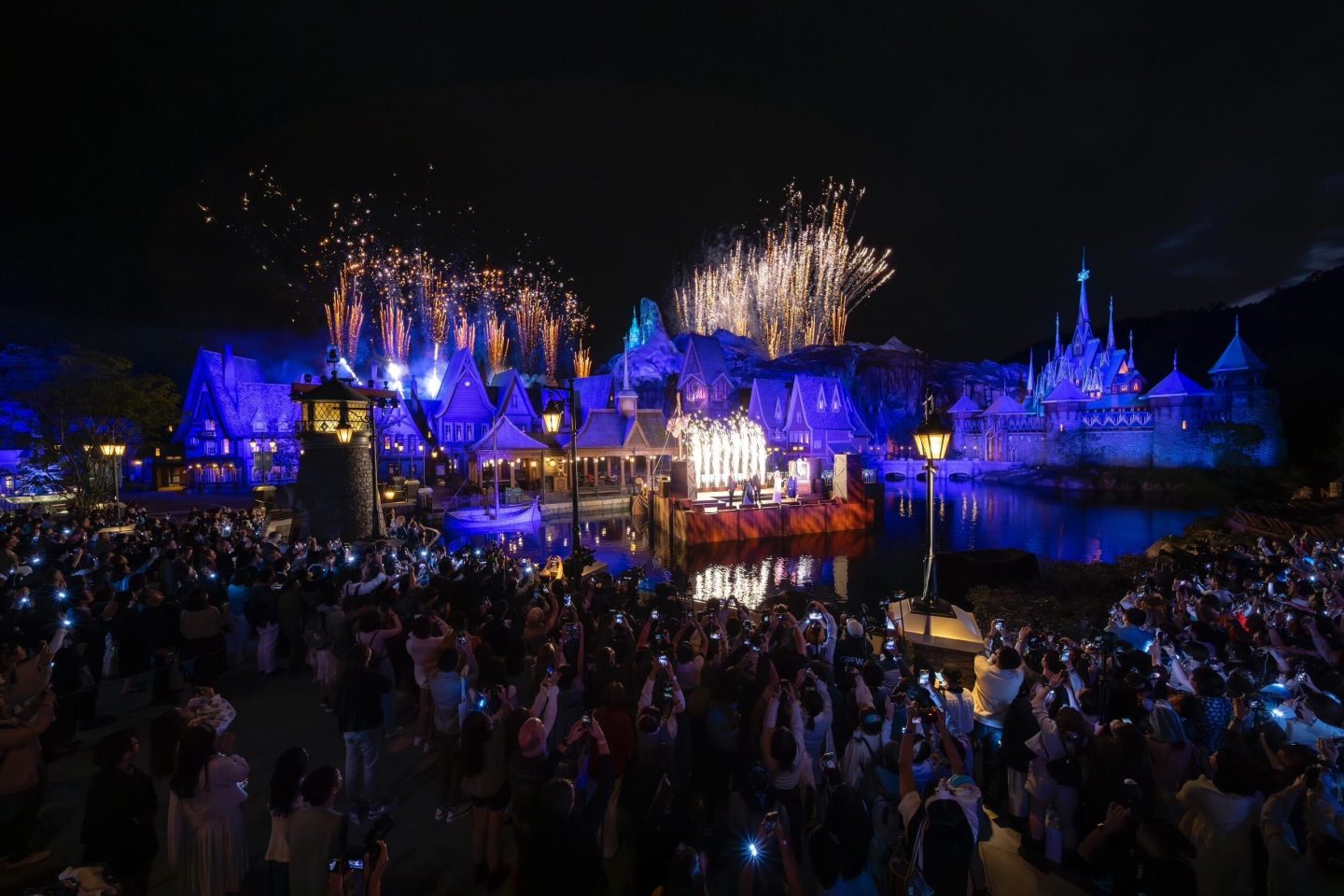 World of Frozen Opens its Gates: Here’s What You Need to Know | The ...