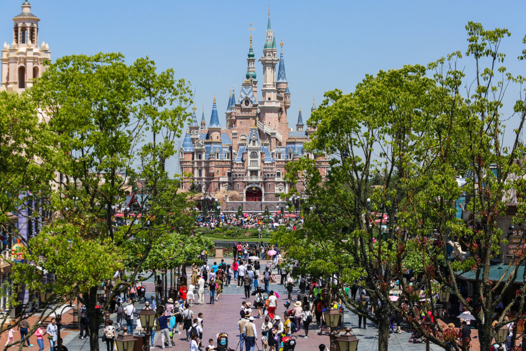 Shanghai Disneyland Welcomes 10 Million Guests In Its First 11 Months ...