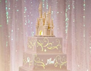 Disney Wedding Cakes Come To Life With Image Mapping Technology